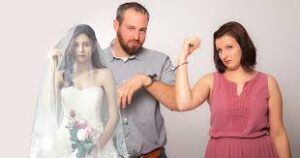 Can a woman do second marriage without divorce